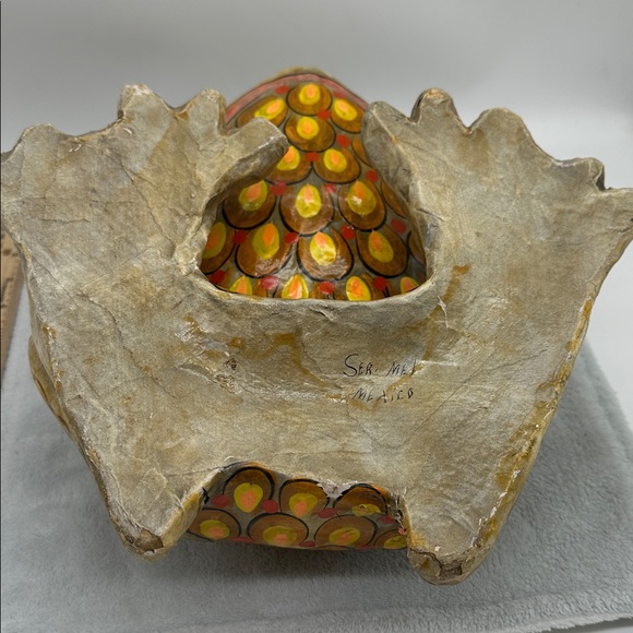 Vintage Mexican Folk-Art Handpainted Paper Mache Whimsical Frog - Picture 8 of 11